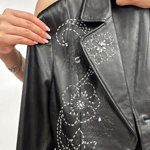 Rare 90s style floral embroidered leather jacket blazer - Picture 3 of 8